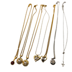 LOT DE 7 COLLIERS Nina Ricci & Courrèges (vendu à l'unité en live)