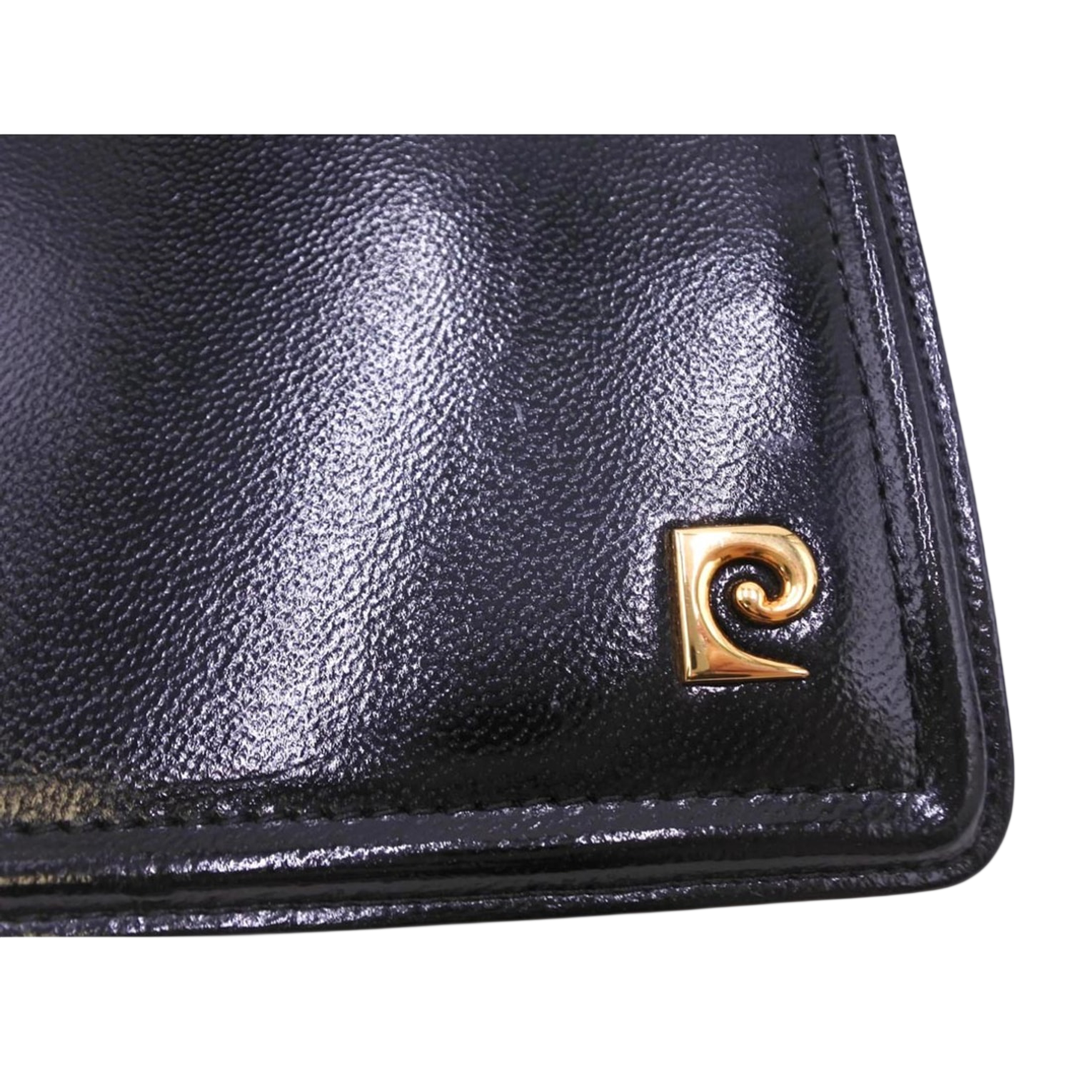 PIERRE CARDIN Pochette soirée cuir noir lisse chaîne dorée logo PC