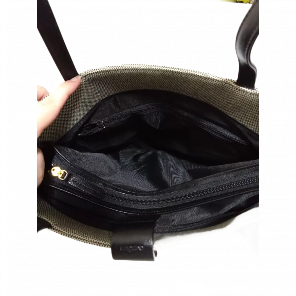 UNGARO Sac banane Ungaro gris et bijouterie croché