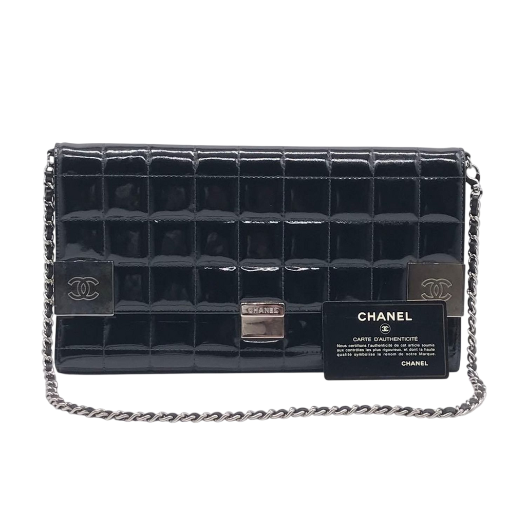 CHANEL Black Patent Leather Chocolate Bar WOC