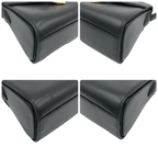 UNGARO Sac à main cuir grainé noir fermoir triangle doré