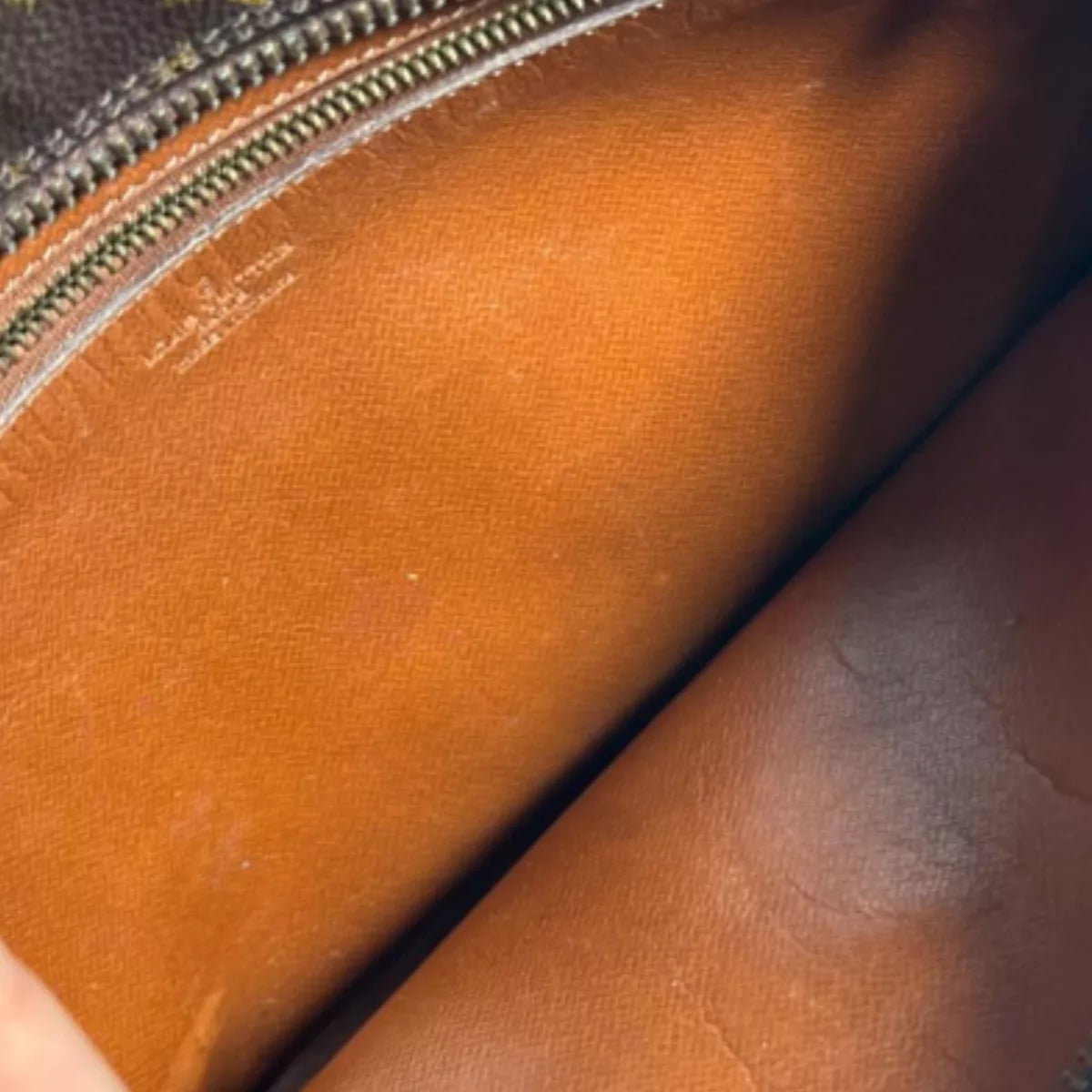 LOUIS VUITTON Trocadéro 23/27 sac bandoulière