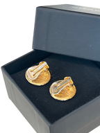 CHANEL Boucles d'oreilles clips or CC strass cristal avec boîte