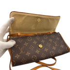LOUIS VUITTON Monogram Wallet on Chain Pochette