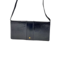COURRÈGES Pochette bandoulière cuir effet croco noir logo doré