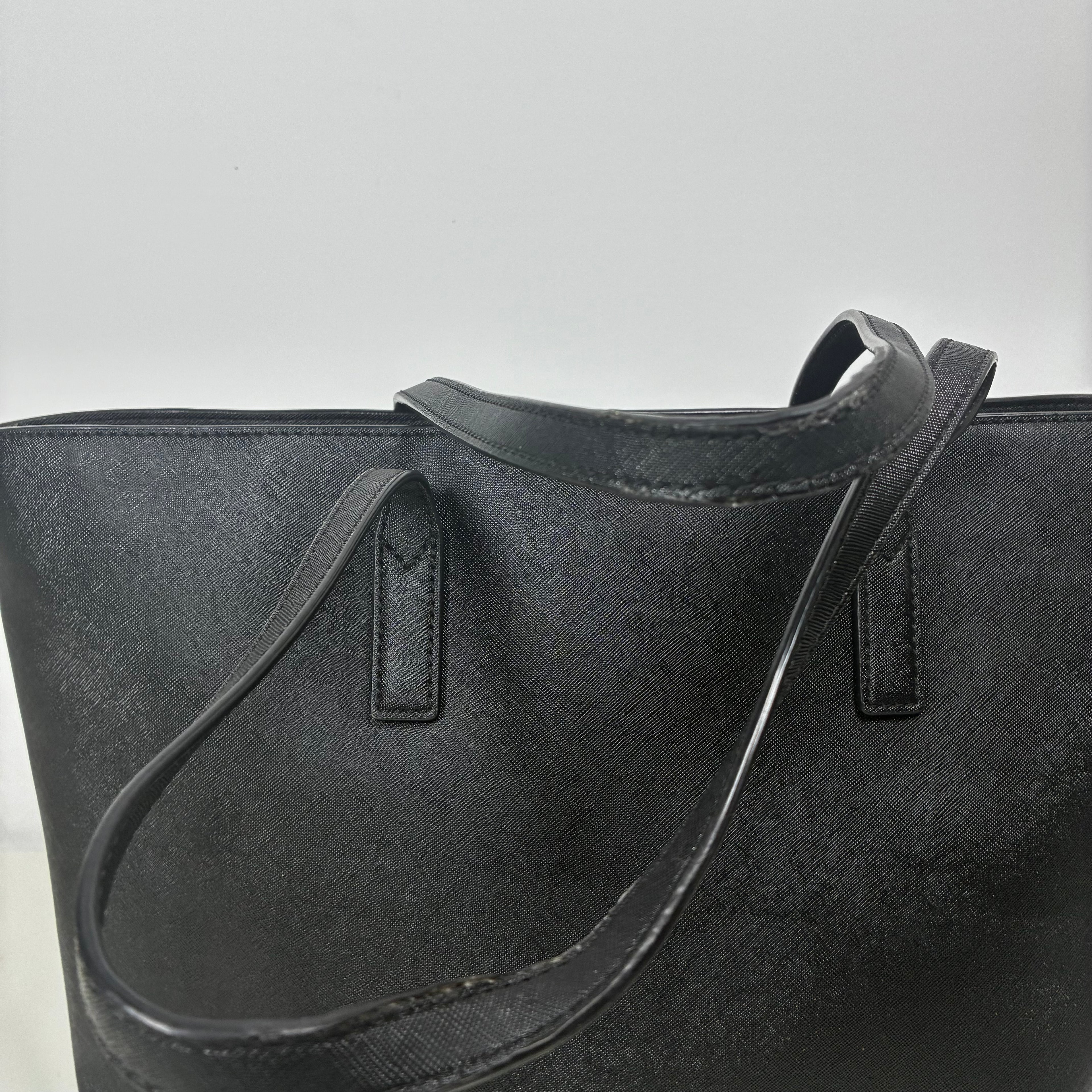 Marc Jacobs tote bag New York en cuir saffiano noir