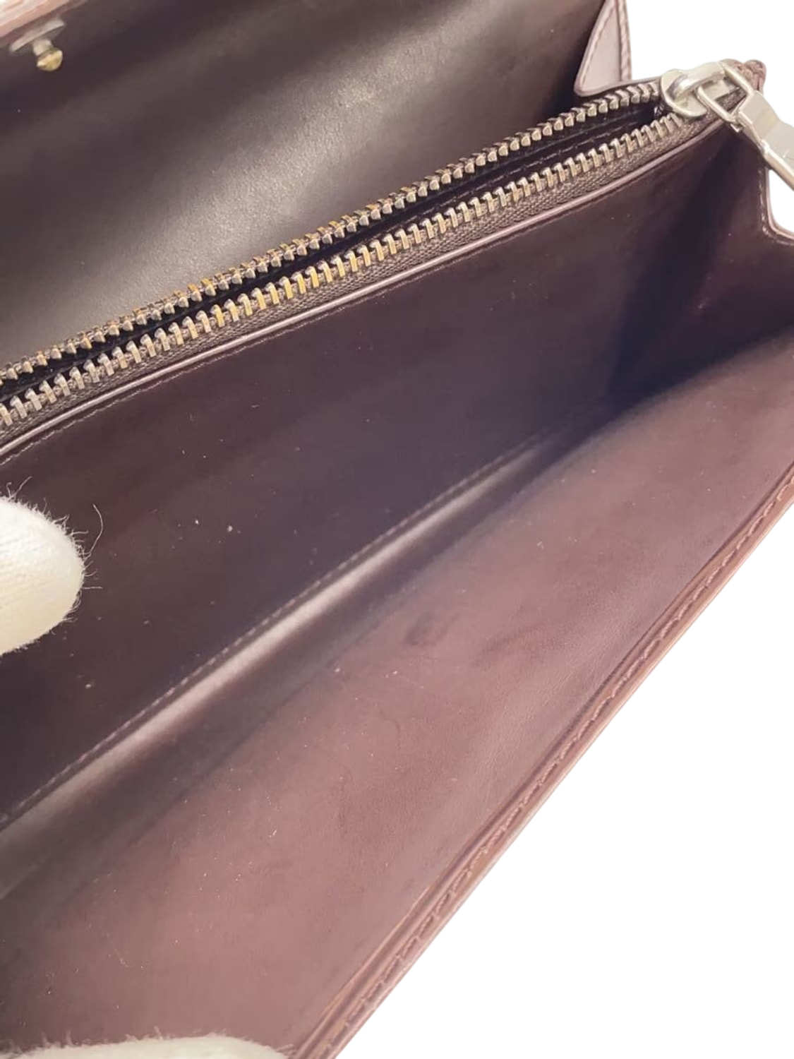 LOUIS VUITTON Portefeuille long Sarah cuir Épi marron quincaillerie dorée