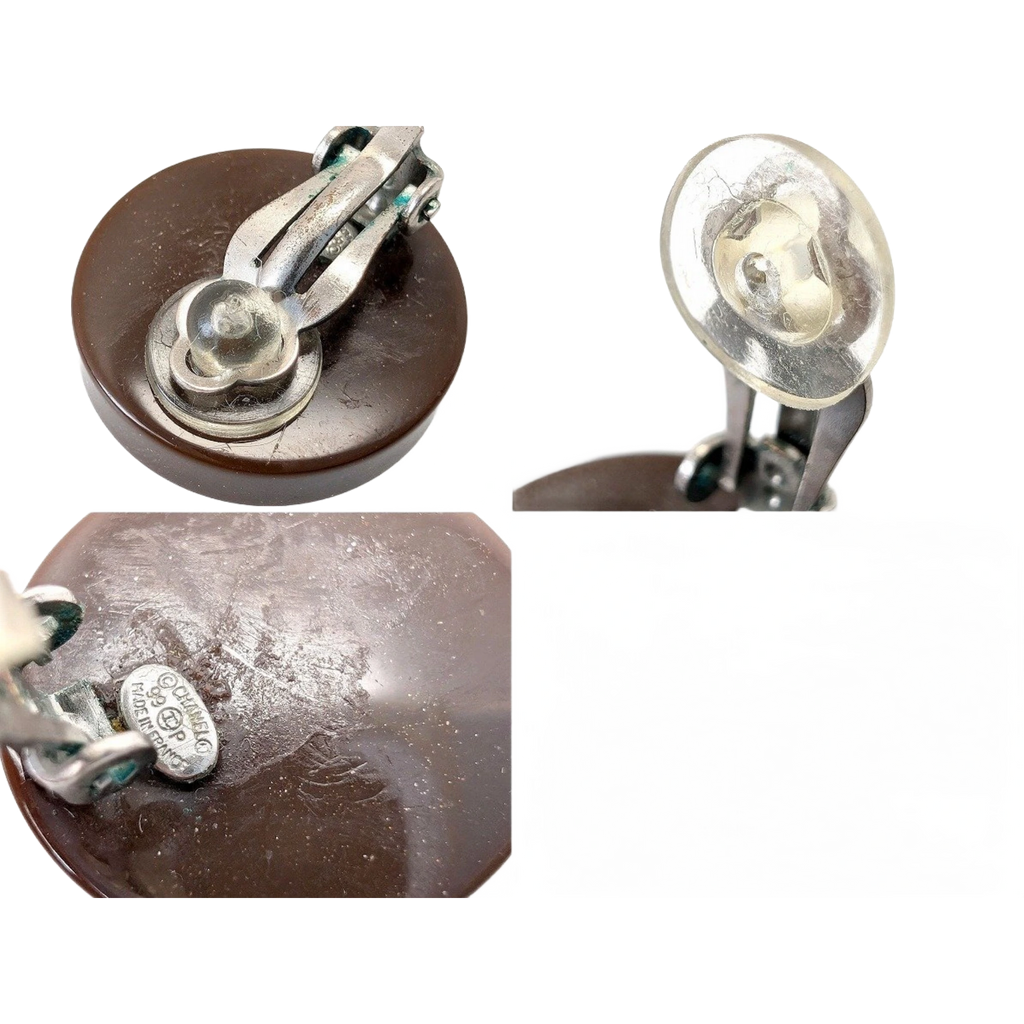 CHANEL Boucles d'oreilles 99P gravé, Coco Mark, plastique marron et argent