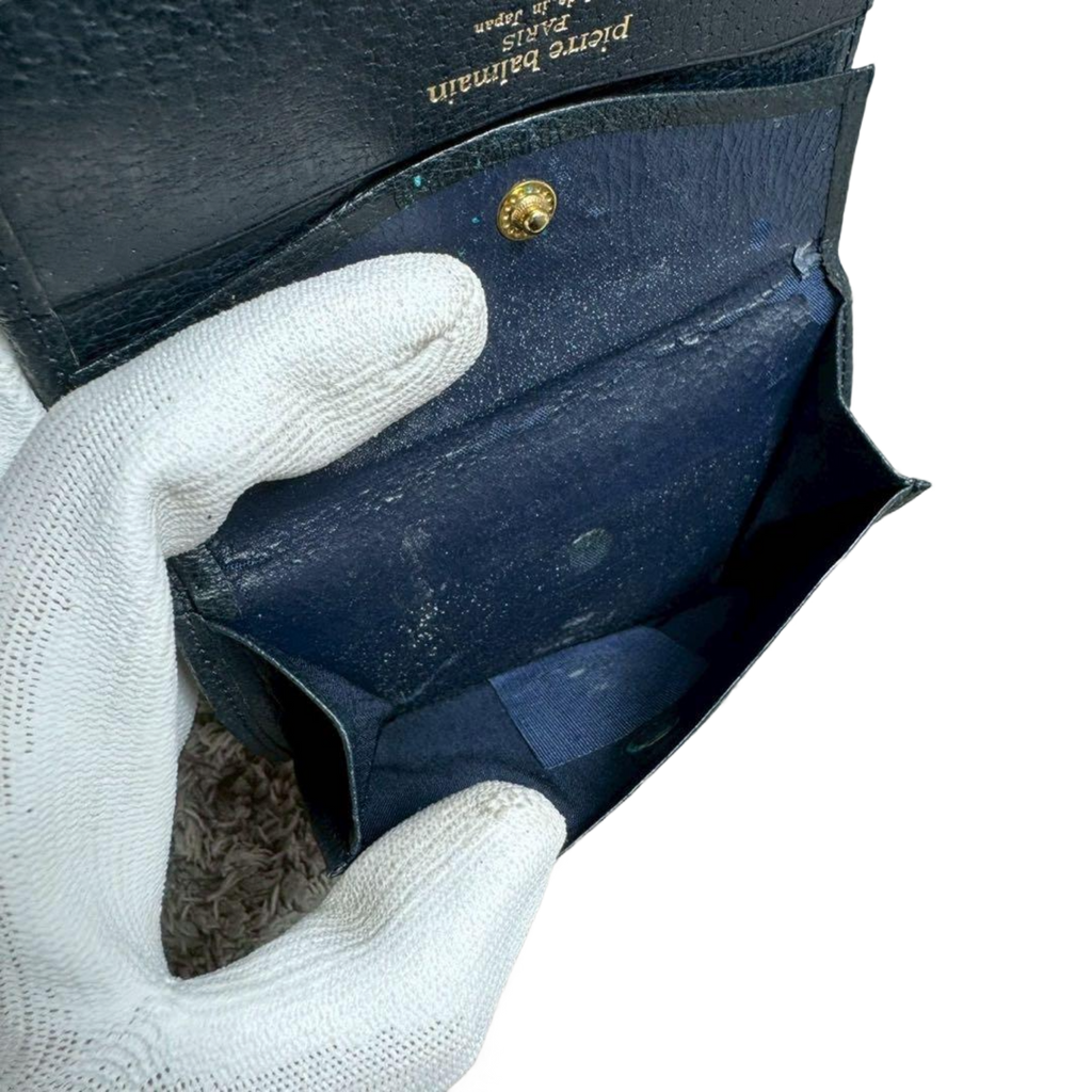 PIERRE BALMAIN Portefeuille à deux volets, orné d'un motif intégral et de finitions dorées