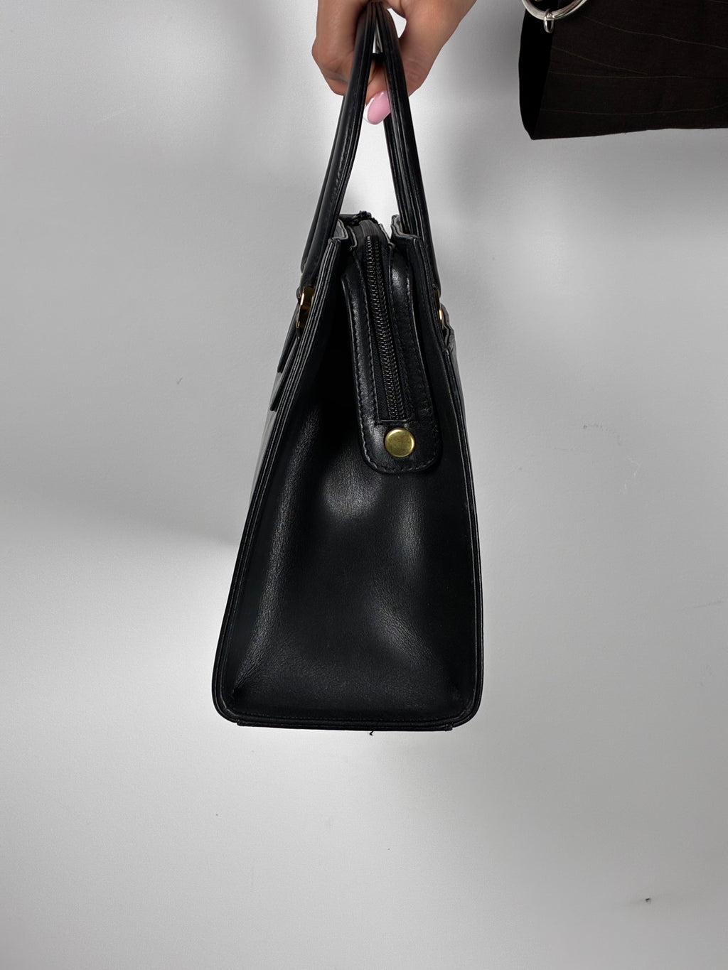 UNGARO Black City Bag with Twisted Gilt Hardware M