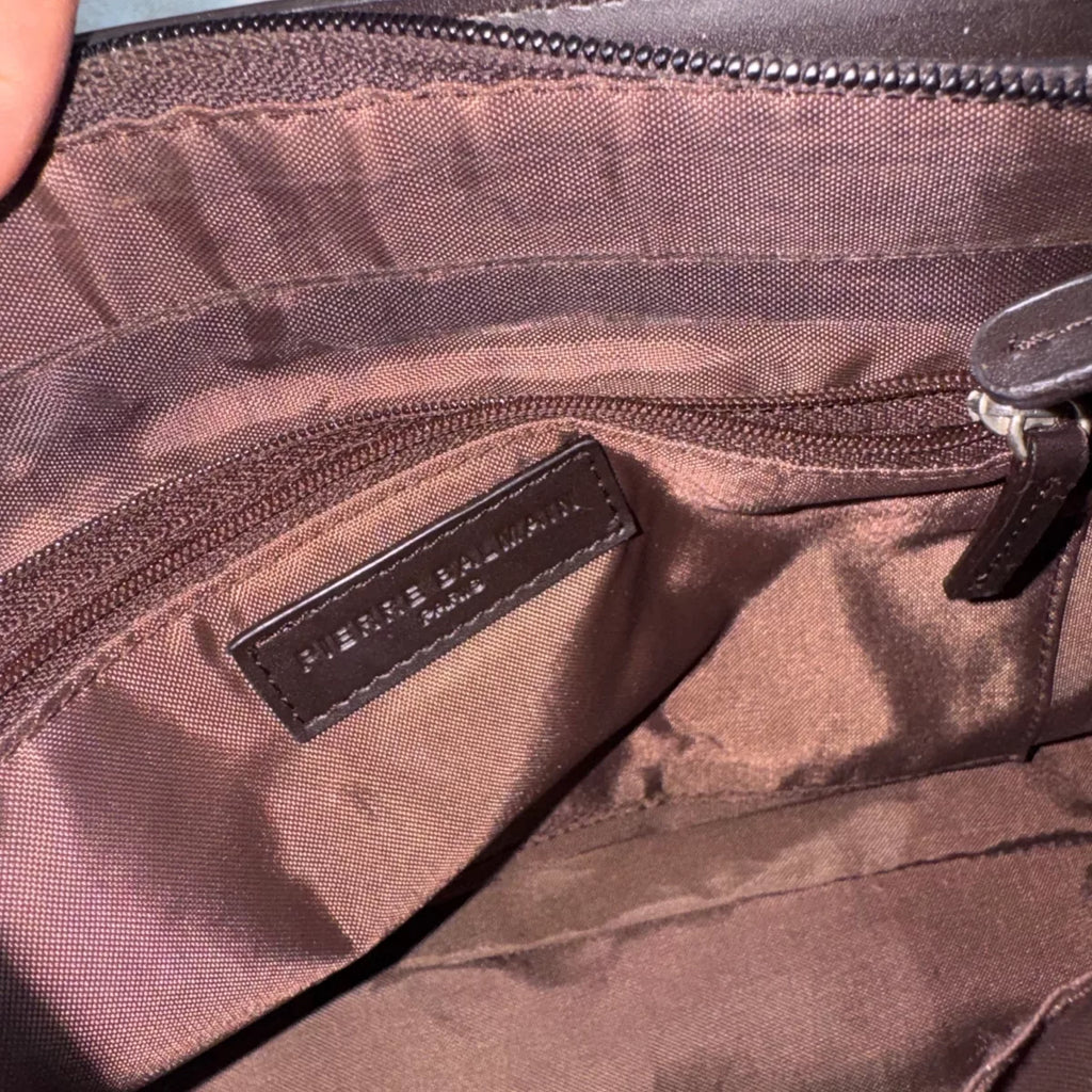 PIERRE BALMAIN Sac monogrammé  B marron et plaque argenté