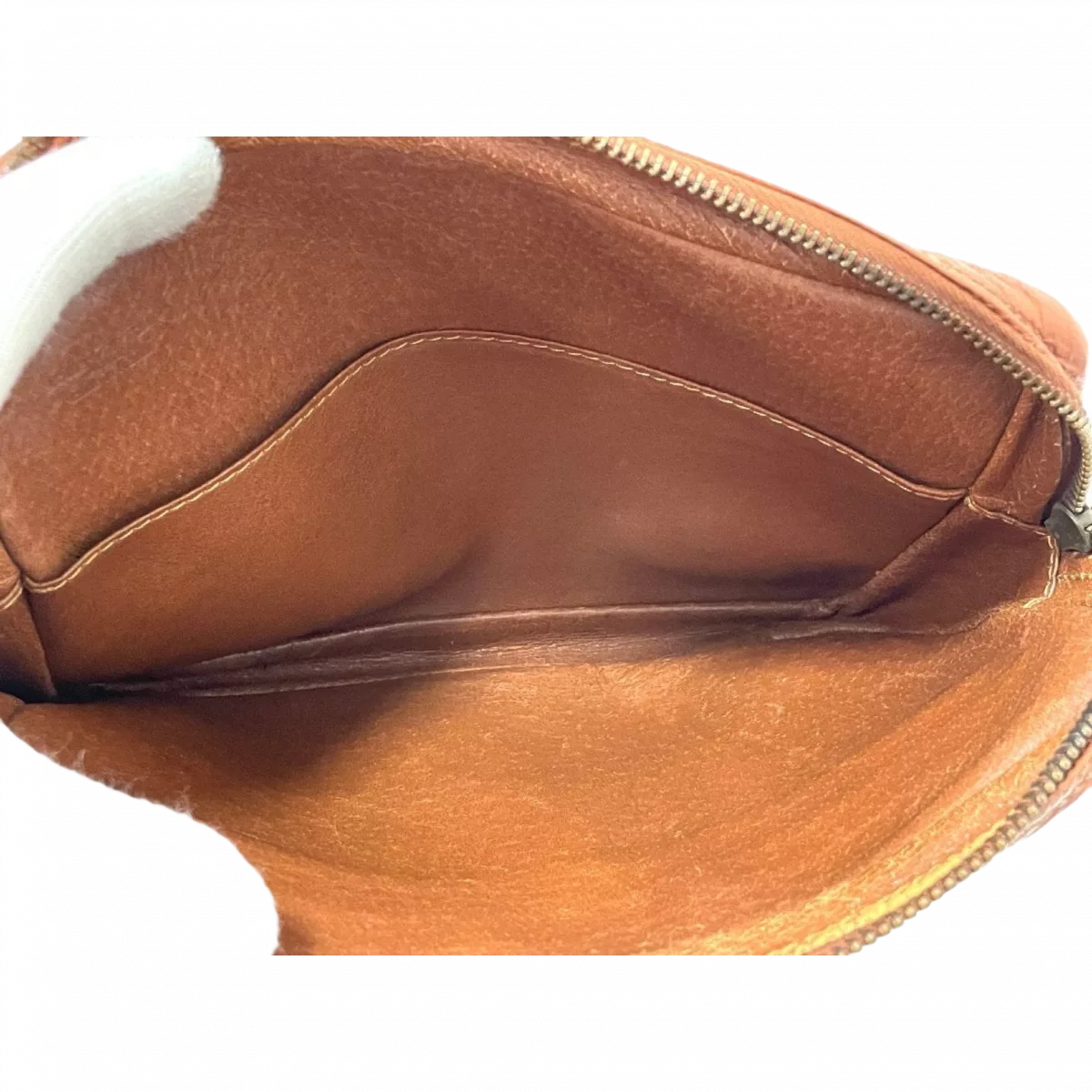 LOUIS VUITTON Pochette monogrammé & dragonne Louis vuitton