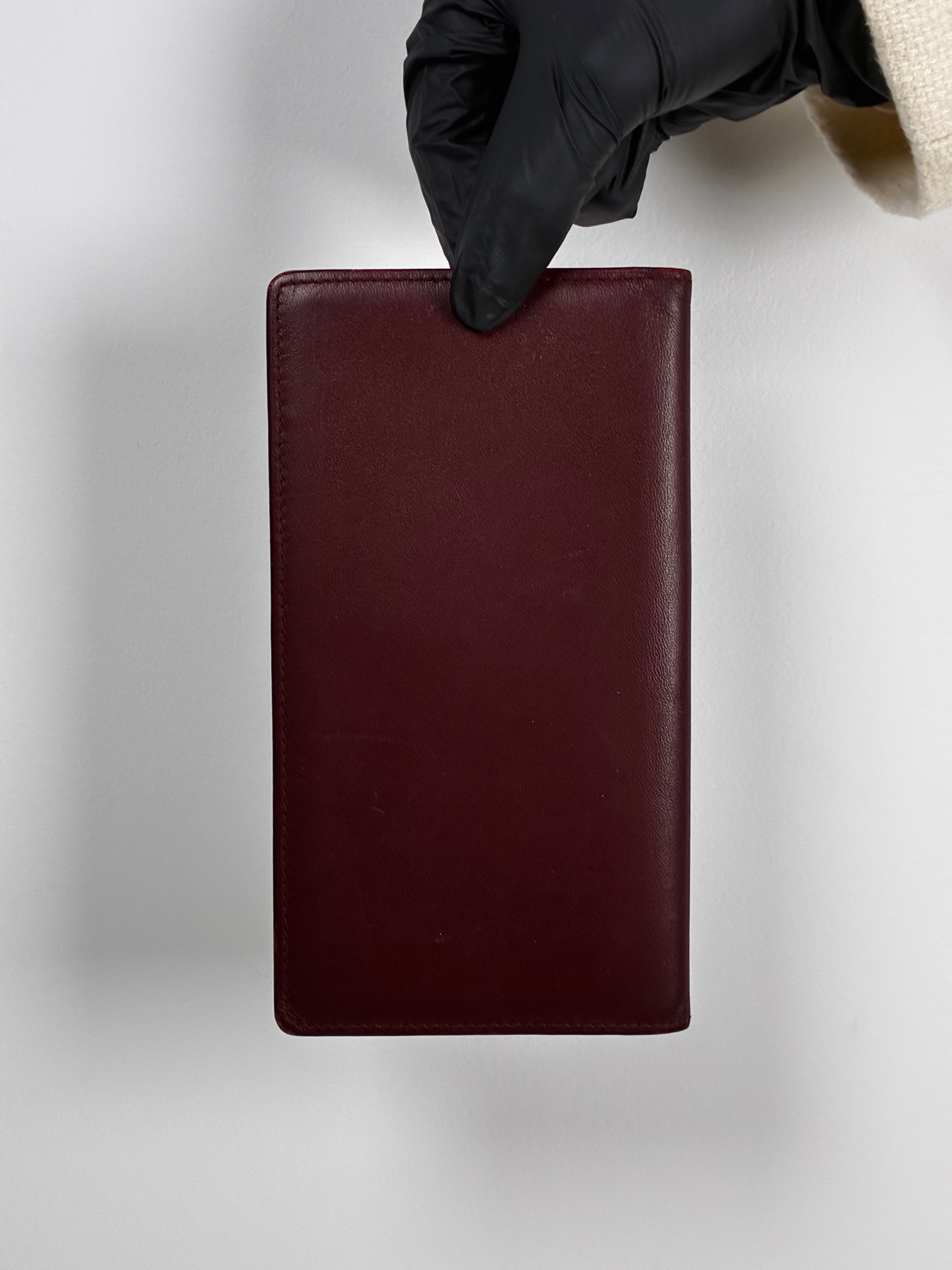 Cartier Porte-Passeport de la ligne Must de Cartier