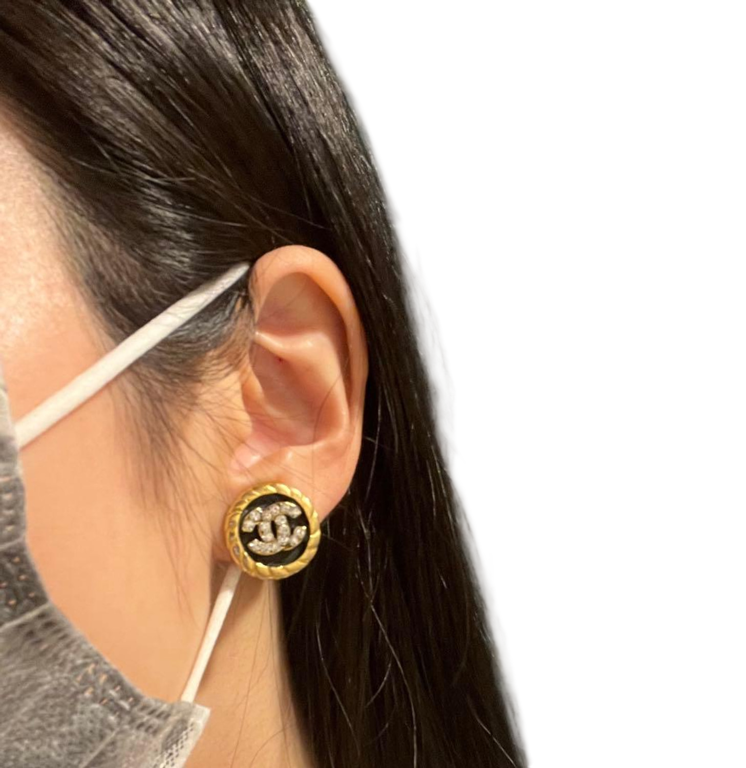 CHANEL Boucles d'oreilles clips or CC strass cristal avec boîte
