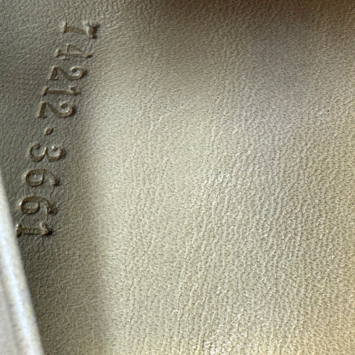 GUCCI Porte-clé Gucci monogrammé Gucci et cuir jaune moutarde