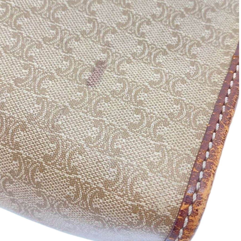 CELINE Pochette macadam beige et cuir