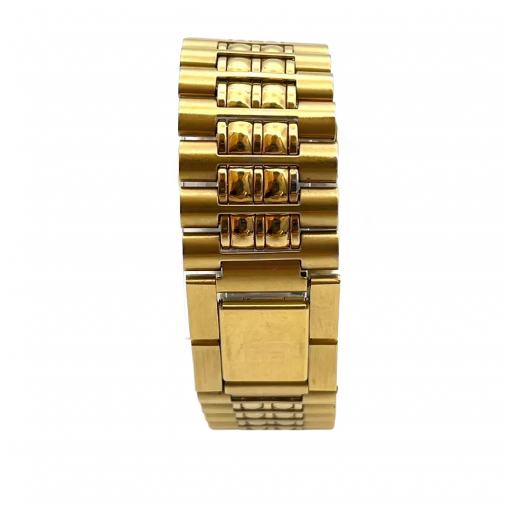COURRÈGES Montre cadrant echec bicolor or et argent femme