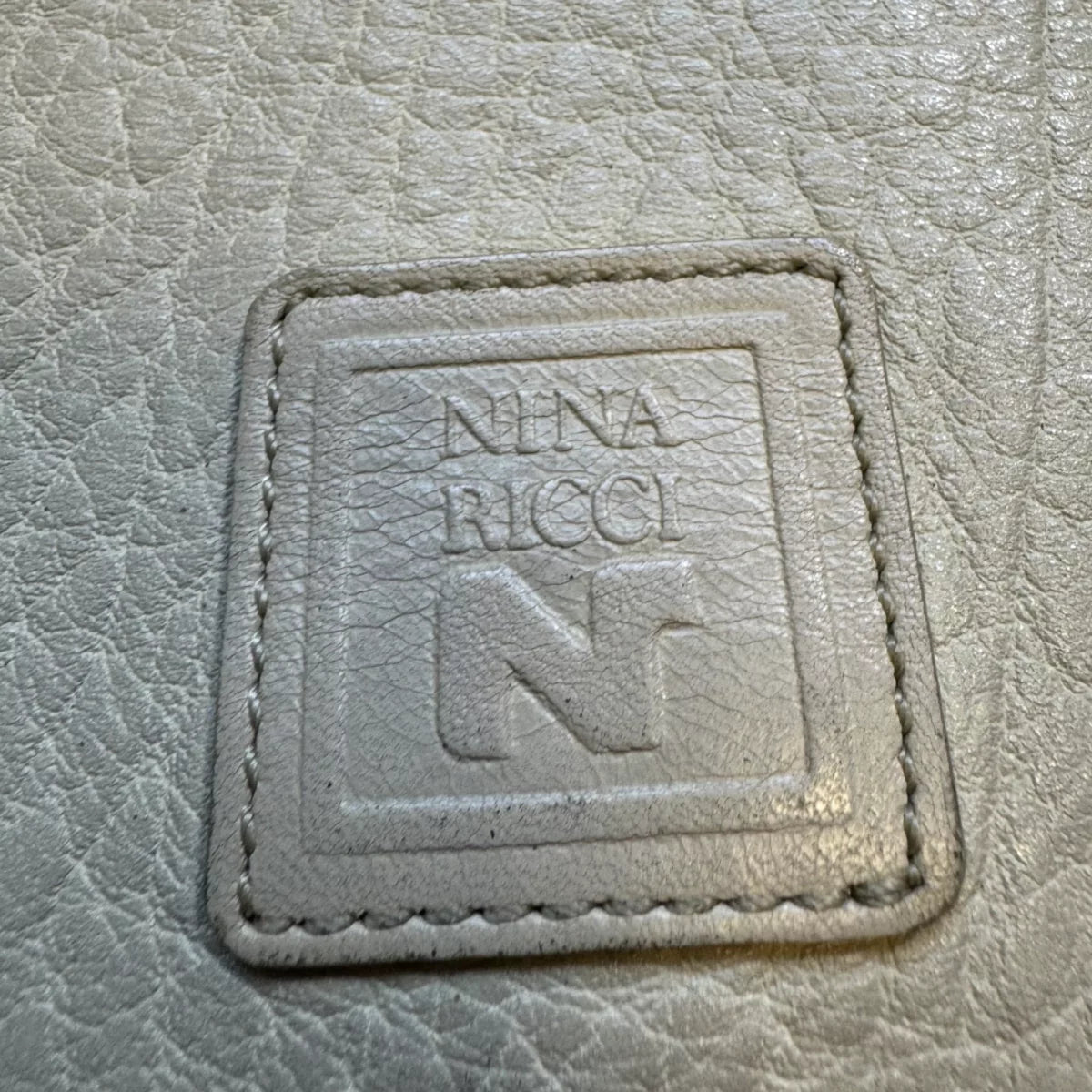 NINA RICCI Sac de soirée avec bandoulière Nina ricc beige