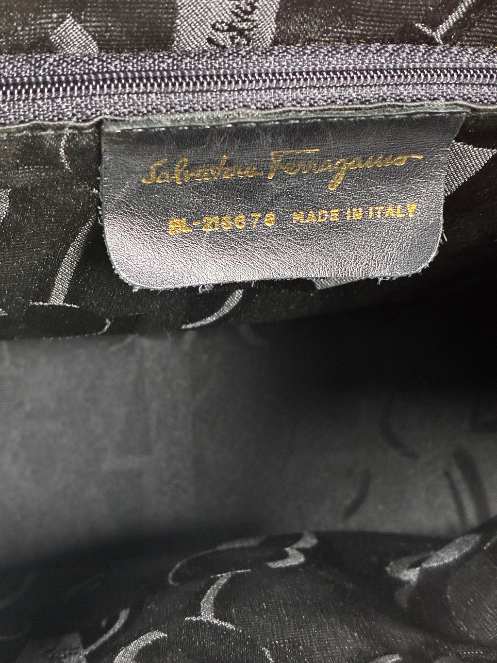Salvatore Ferragamo Vara bag in black patent leather
