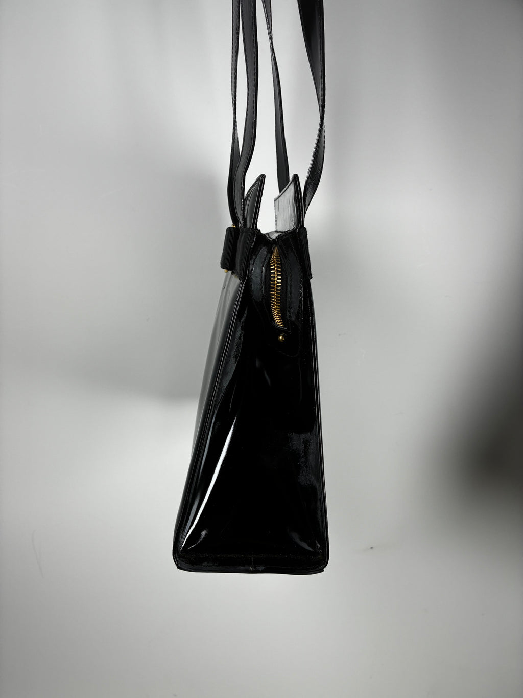 Salvatore Ferragamo Vara bag in black patent leather