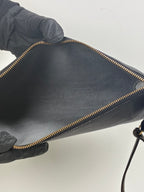 Louis Vuitton Pochette Accessoire Cuir épi noir 09/1966