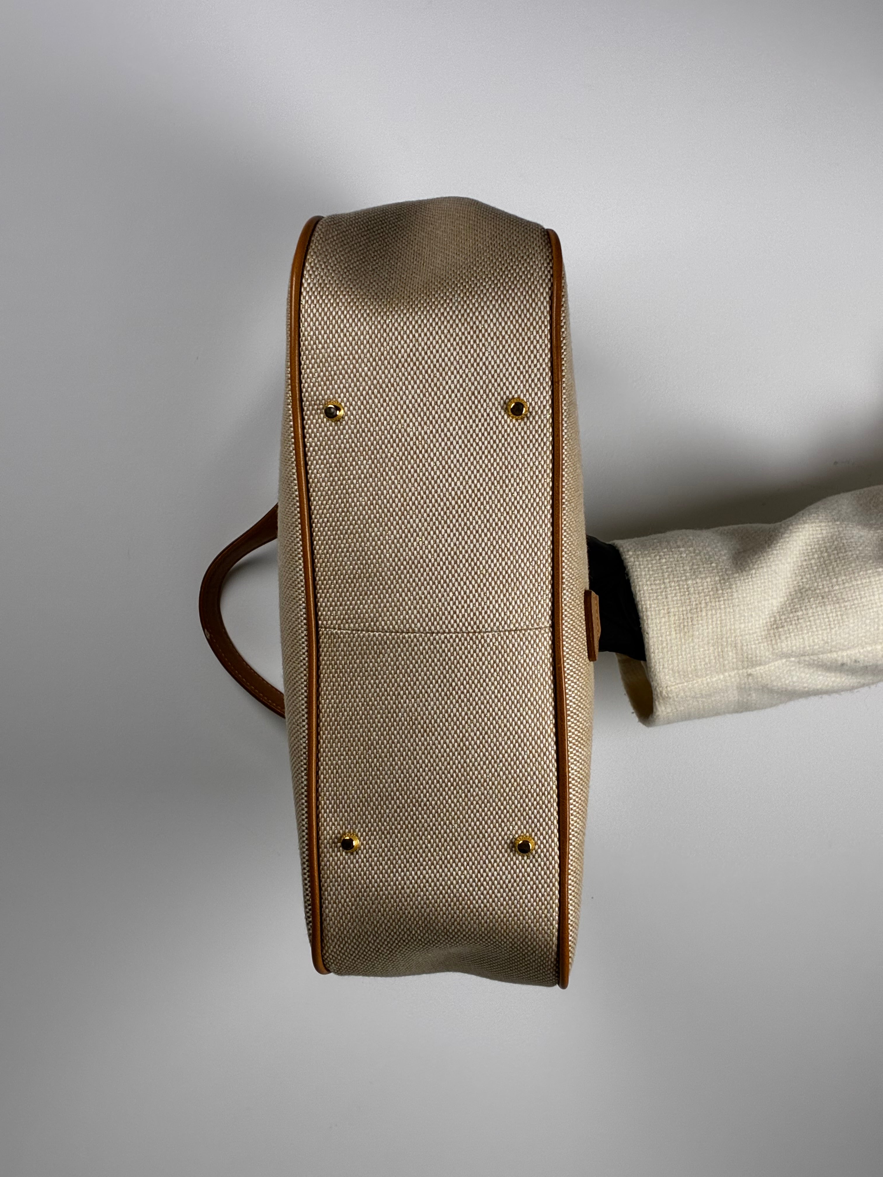 Ungaro Sac Hobo en toile canvas beige et cuir caramel