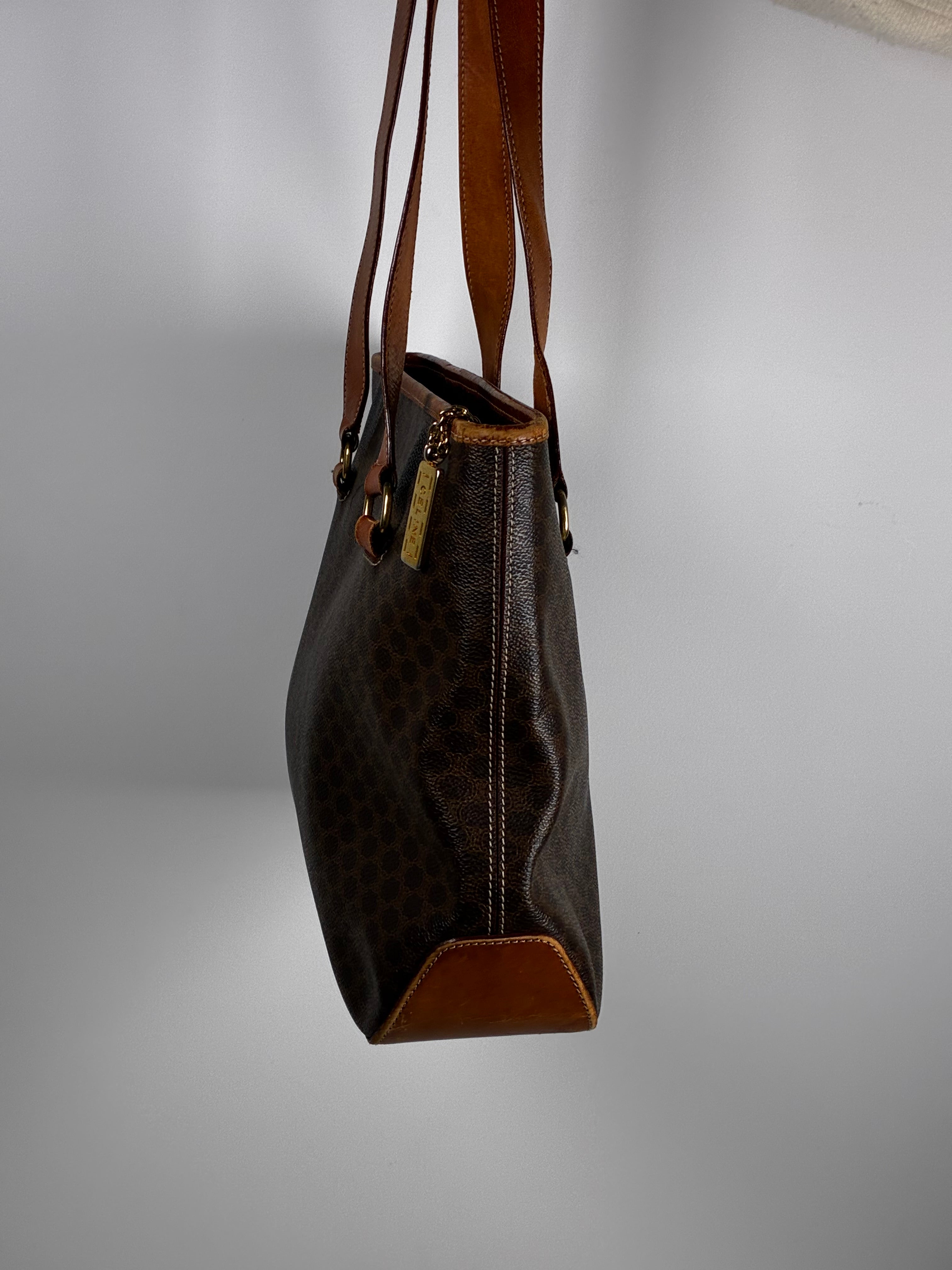 Céline Sac Cabas Macadam en toile monogramme brun et anses cuir cognac