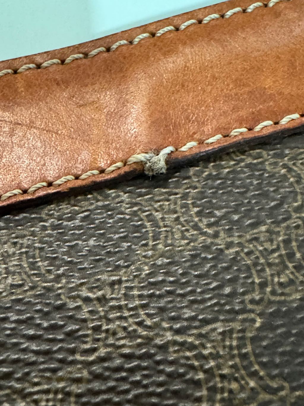 Céline Pochette macadam GM 2 compartiment