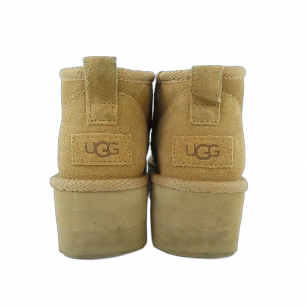 Autre Bottes UGG Classic Ultra Mini Platform en peau de mouton 37