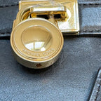 MICHAEL KORS Sac bandoulière noir avec cadenas et clés