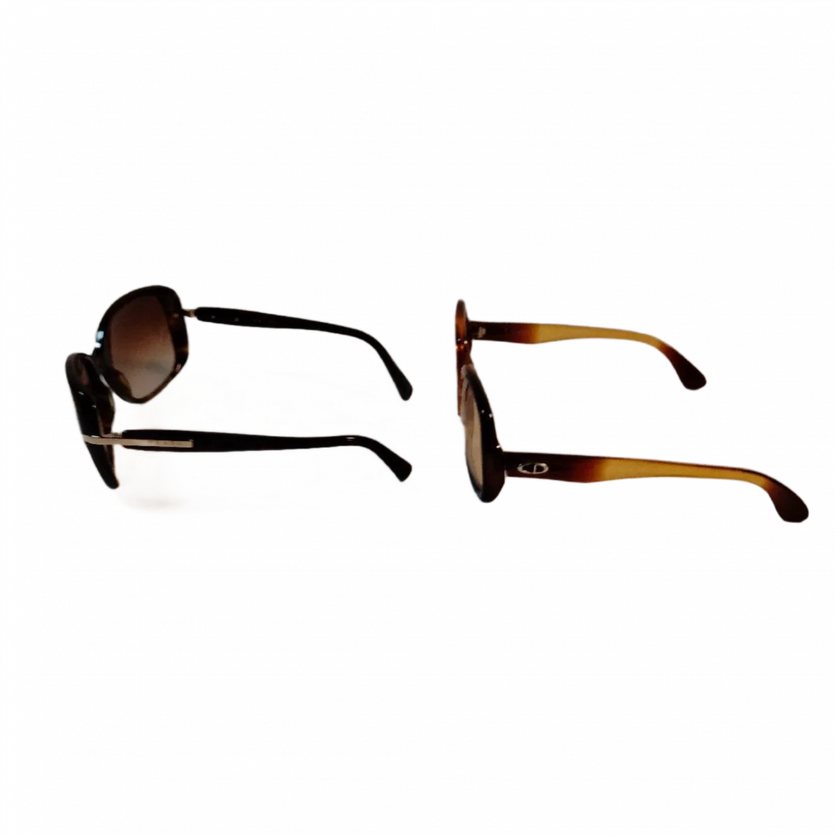 LOTX2 LUNETTES DE SOLLEIL ET VUE PRADA DIOR (à l'unité)