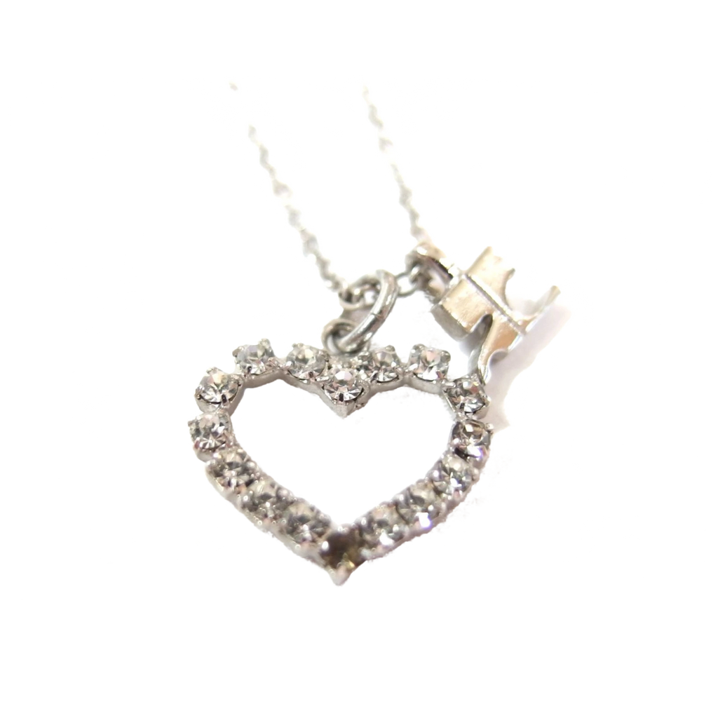 COURRÈGES Collier en forme de cœur avec strass