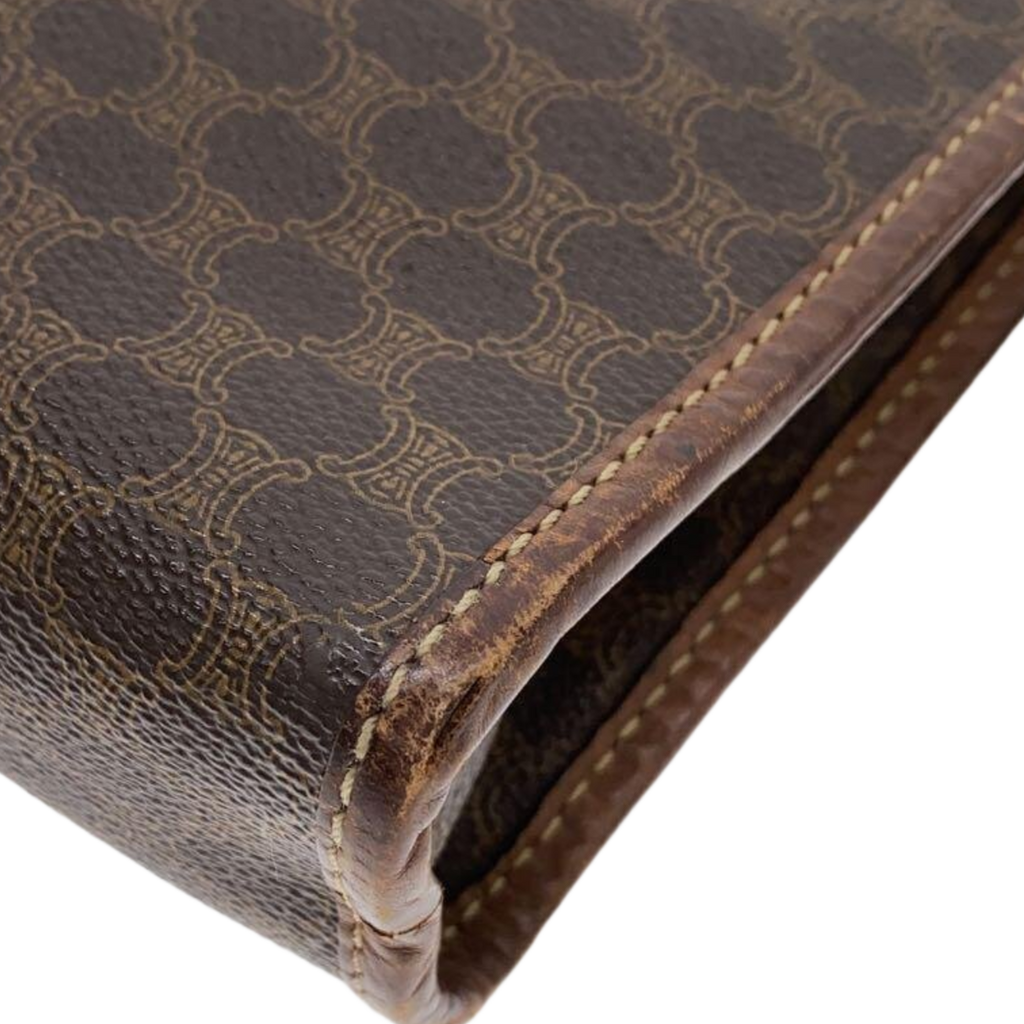 CELINE Pochette Céline macadam et cuir cognac