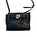 MICHAEL KORS Sac bandoulière noir avec cadenas et clés
