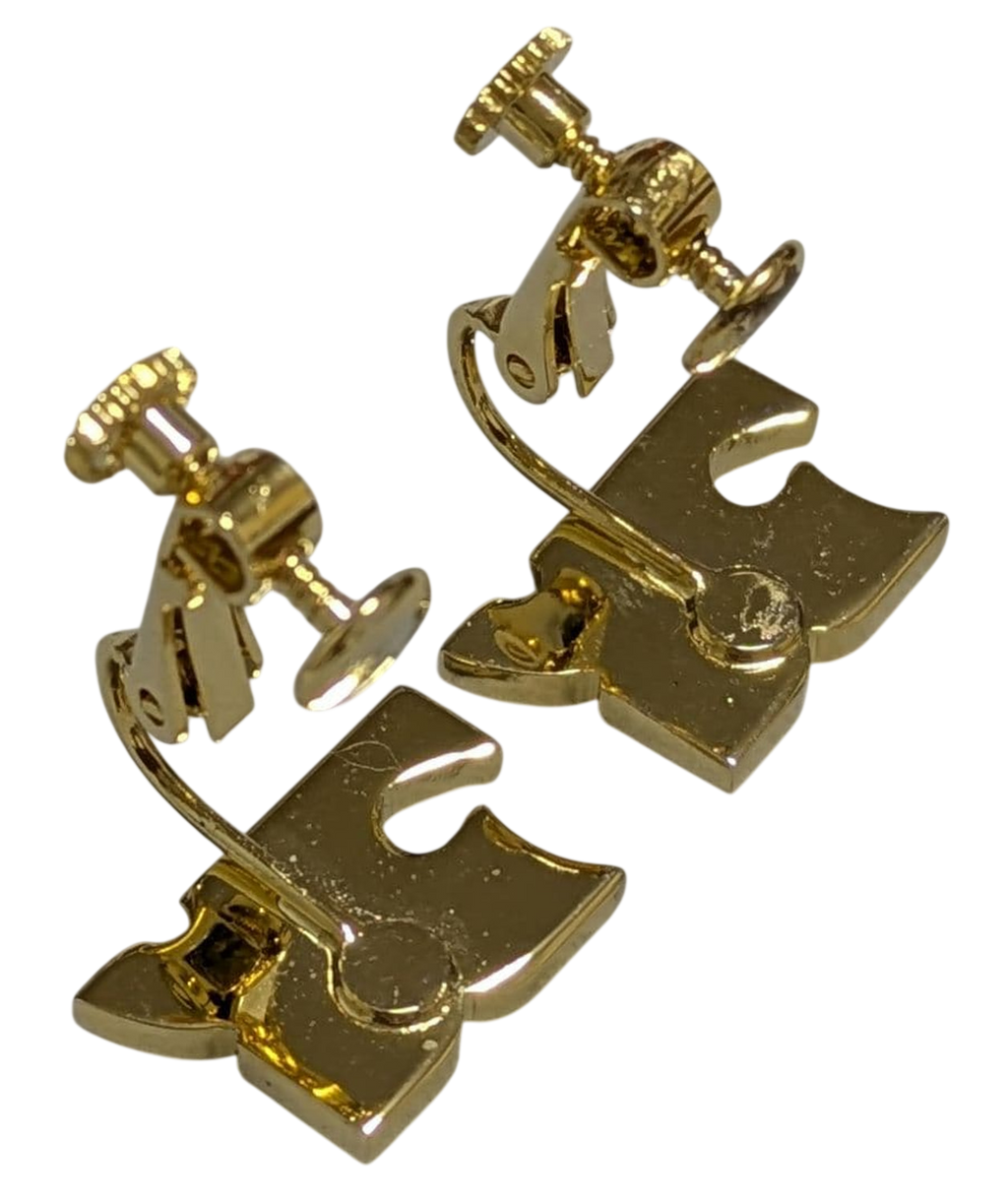 COURRÈGES Boucles d'oreilles clips logo AC entièrement pavé strass doré