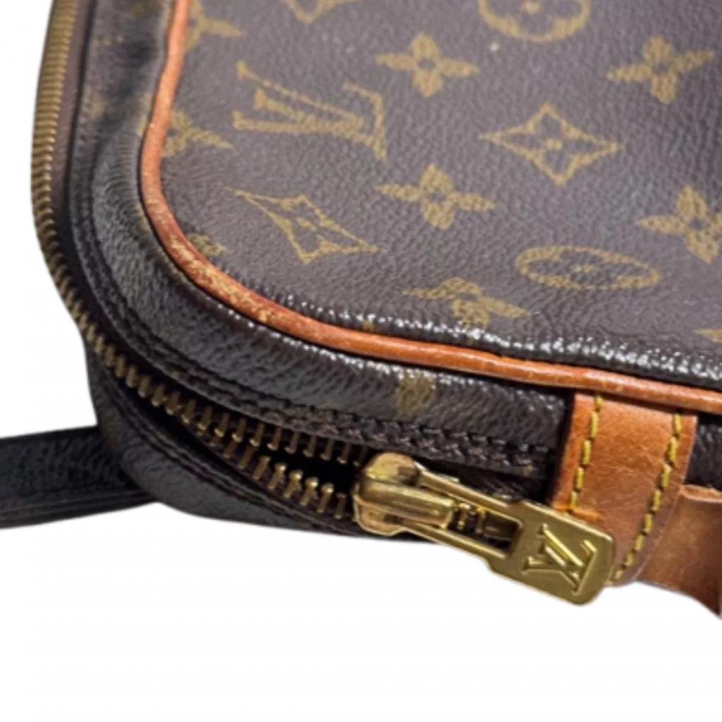 LOUIS VUITTON Pochette Marly Bandoulière petite pochette rectangulaire
