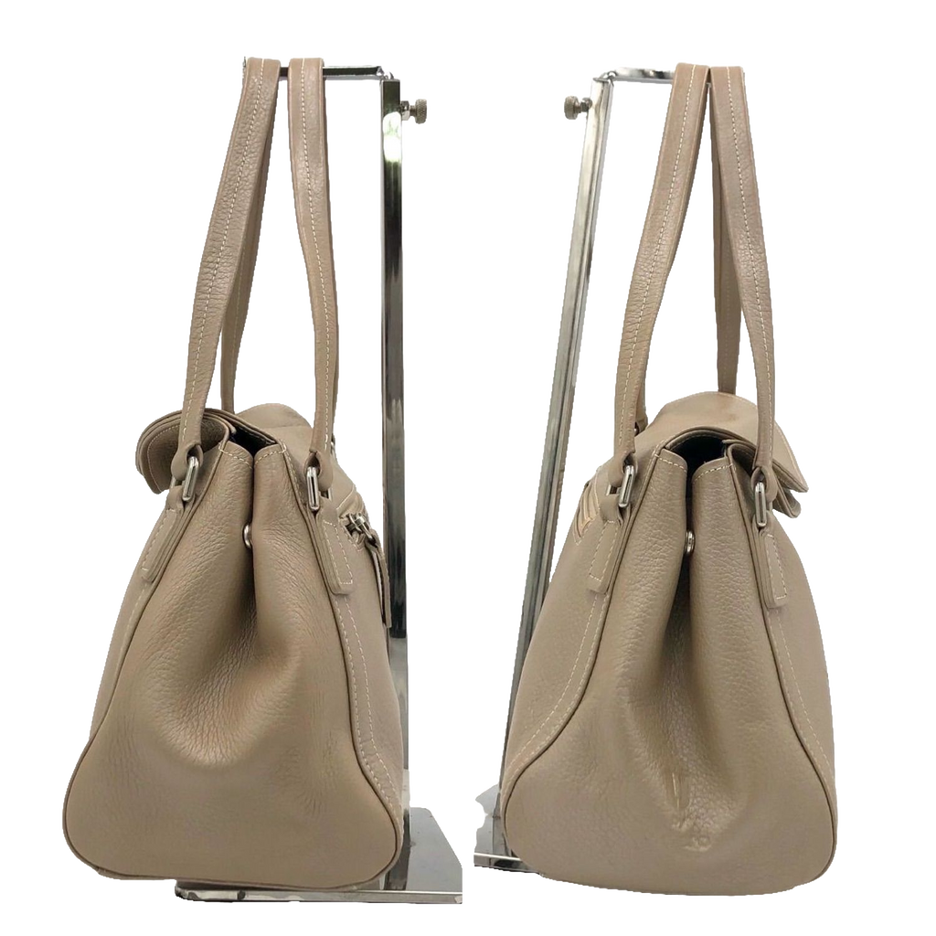 UNGARO Grand sac souple cuir grainé beige taupe logo U