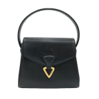 UNGARO Sac à main cuir grainé noir fermoir triangle doré