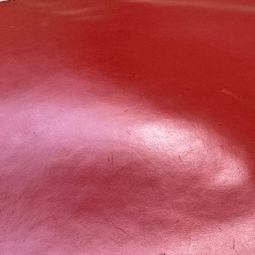 GIVENCHY Pochette rouge cuir lisse