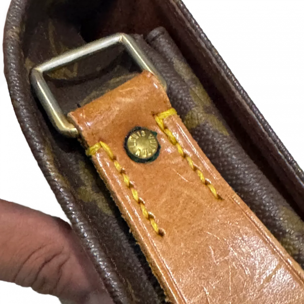 LOUIS VUITTON Cartouchière PM sans bandoulière monogrammé