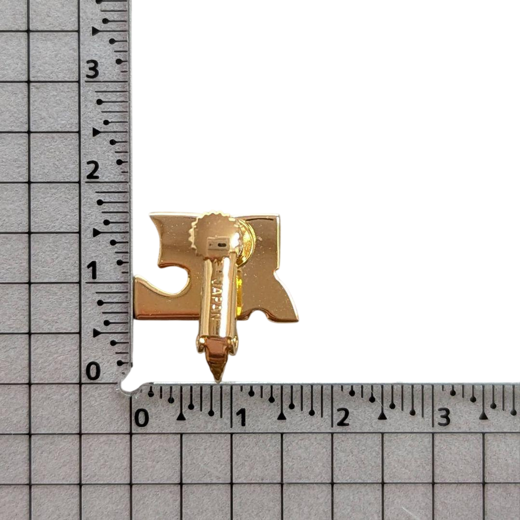 COURRÈGES Boucles d'oreilles clips logo AC entièrement pavé strass doré