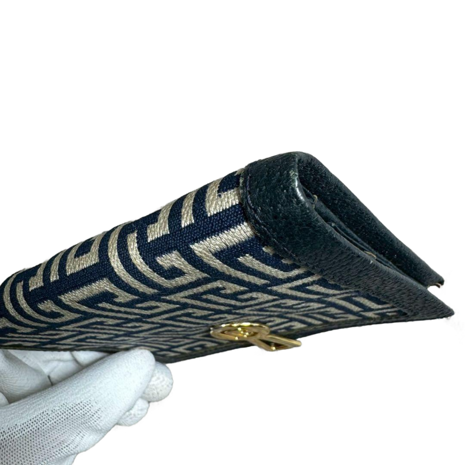 PIERRE BALMAIN Portefeuille à deux volets, orné d'un motif intégral et de finitions dorées